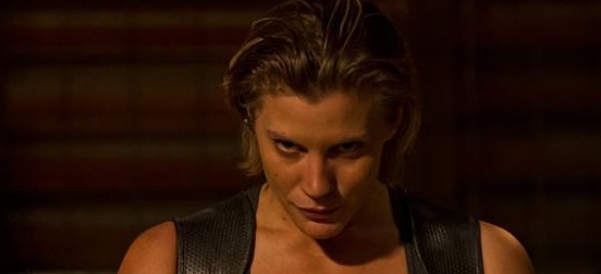 katee-sackhoff-riddick